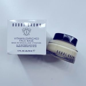 **SOLD** Bobbi Brown Vitamin E